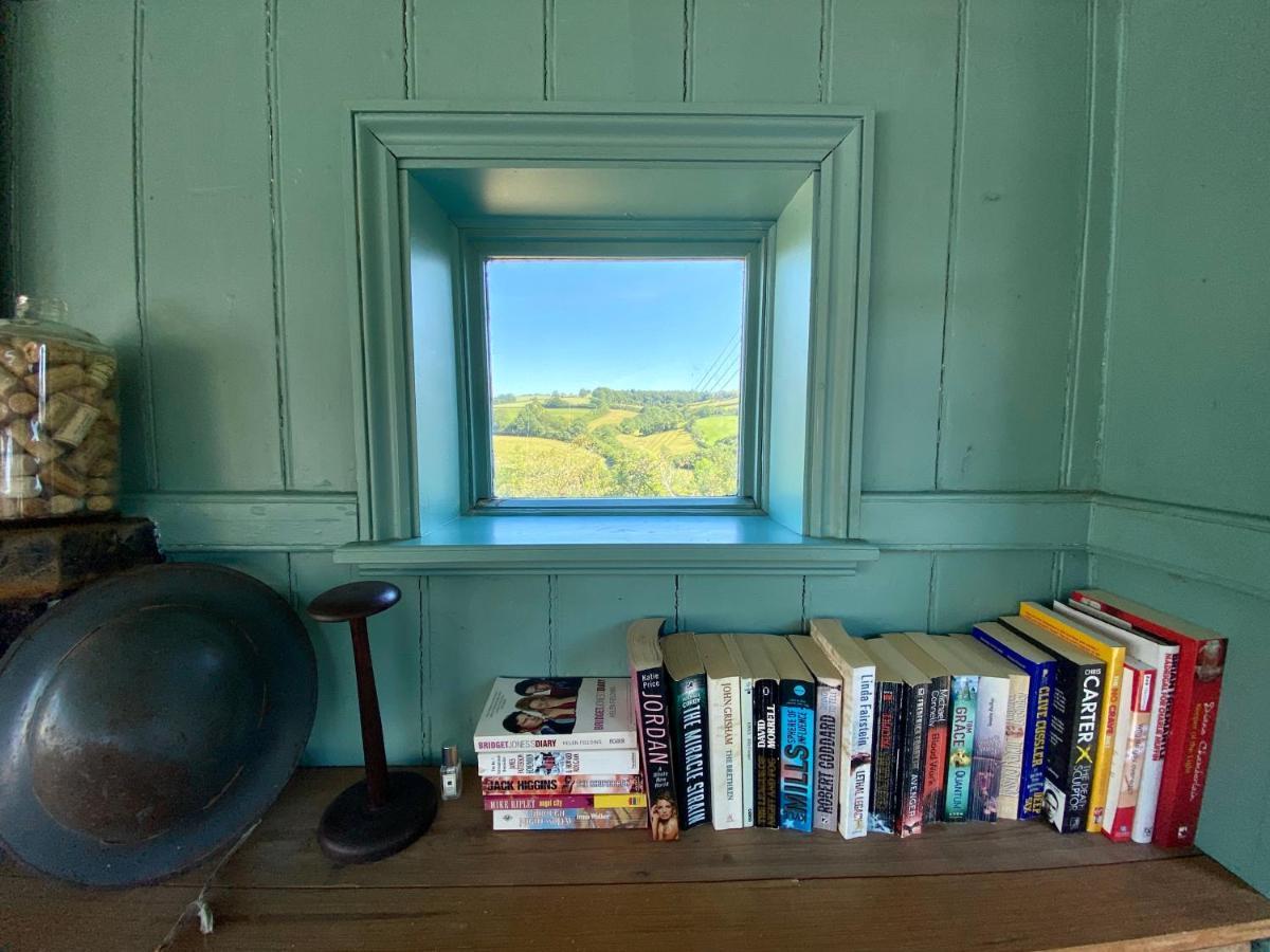 Artist'S Retreat - Old Signal Box - Private Sauna Bath Buitenkant foto